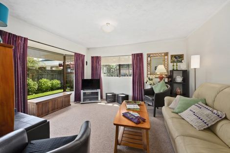 Photo of property in 53b Cambridge Terrace, Waiwhetu, Lower Hutt, 5010