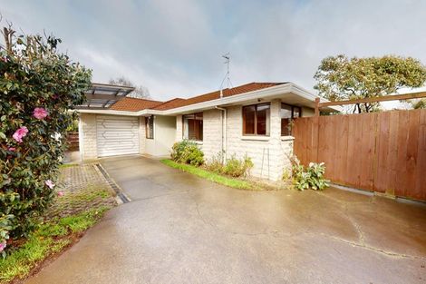 Photo of property in 100a Maxwells Line, Awapuni, Palmerston North, 4412
