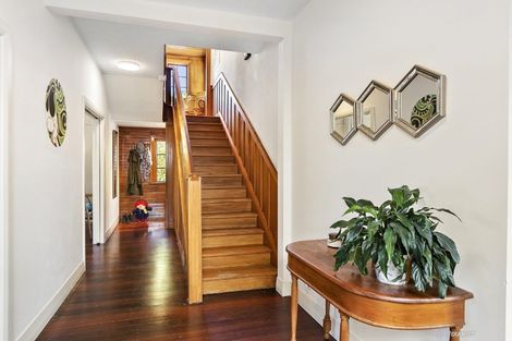 Photo of property in 20 Upland Road, Kelburn, Wellington, 6012