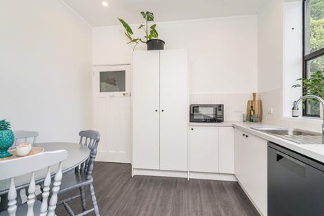 Photo of property in 2 Islington Street, North East Valley, Dunedin, 9010