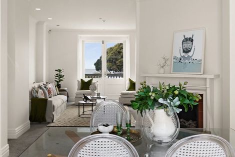 Photo of property in 201 Marine Parade, Napier South, Napier, 4110