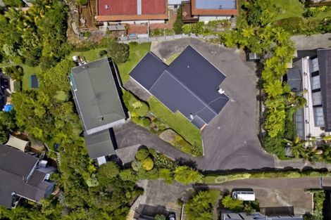 Photo of property in 1/35 Aberdeen Road, Castor Bay, Auckland, 0620