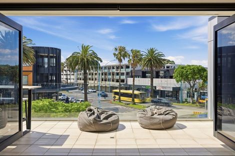 Photo of property in 314 Maunganui Road, Mount Maunganui, 3116