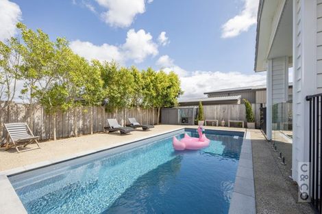 Photo of property in 14 Floyd Road, Riverhead, 0820