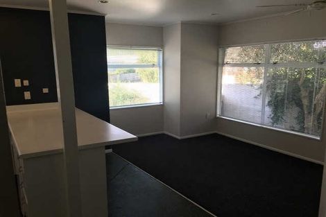 Photo of property in 52 Berkley Avenue, Hillcrest, Hamilton, 3216