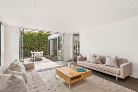 Photo of property in 4 Lantern Lane, Halswell, Christchurch, 8025