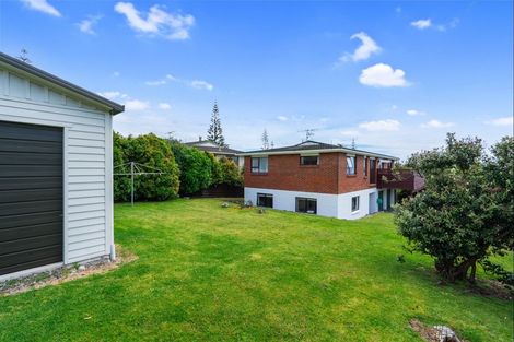 Photo of property in 34 Queens Road, Waikanae Beach, Waikanae, 5036