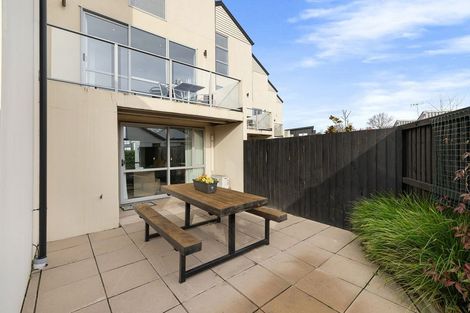 Photo of property in Merivale Manor Townhouse, 123 Papanui Road, Merivale, Christchurch, 8014