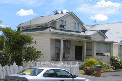 Photo of property in 66 Princes Street, Northcote Point, Auckland, 0627