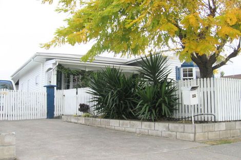 Photo of property in 87a Meeanee Road, Taradale, Napier, 4112