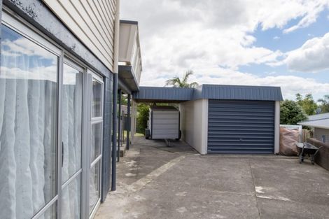 Photo of property in 37 Mason Street, New Lynn, Auckland, 0600