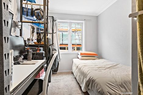 Photo of property in 2/6 Armour Avenue, Mount Victoria, Wellington, 6011