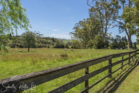 Photo of property in 1610 Paparoa-oakleigh Road, Taipuha, Paparoa, 0571