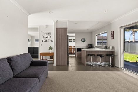 Photo of property in 4 Waitaki Way, Poraiti, Napier, 4112