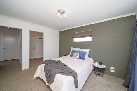 Photo of property in 1/253 Saint Aubyn Street, New Plymouth, 4310
