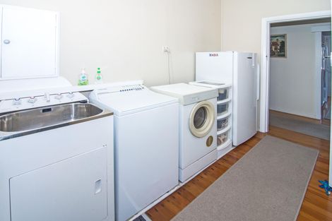 Photo of property in 77 High Street, Island Bay, Wellington, 6023