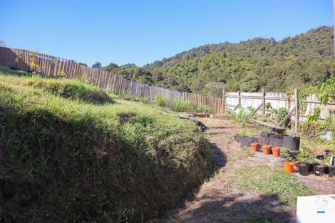 Photo of property in 9 Ashmore Avenue, Cobden, Greymouth, 7802