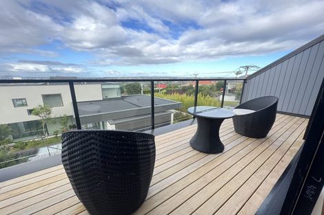 Photo of property in 167b East Coast Road, Castor Bay, Auckland, 0620