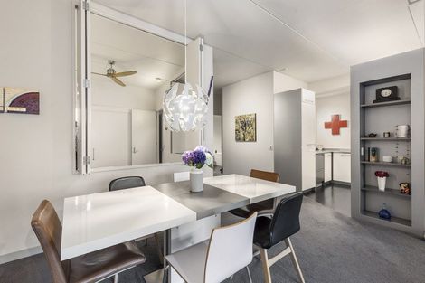 Photo of property in Gerondis Bldg Apartments, 402/60 Willis Street, Wellington Central, Wellington, 6011