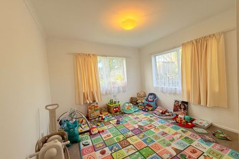 Photo of property in 3 Dunbarton Drive, Ranui, Auckland, 0612