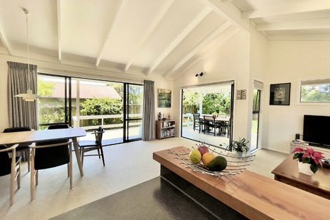 Photo of property in 402 Linton Crescent, Whangamata, 3620