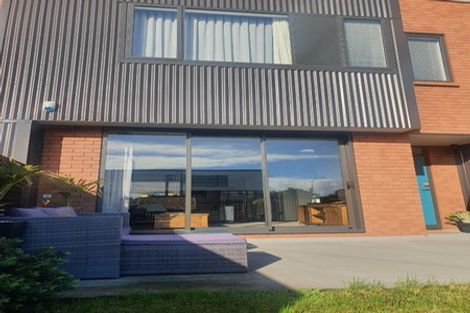 Photo of property in 469 Hobsonville Road, Hobsonville, Auckland, 0616