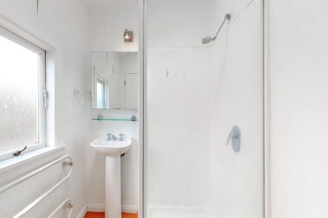 Photo of property in 25 Tama Street, Alicetown, Lower Hutt, 5010