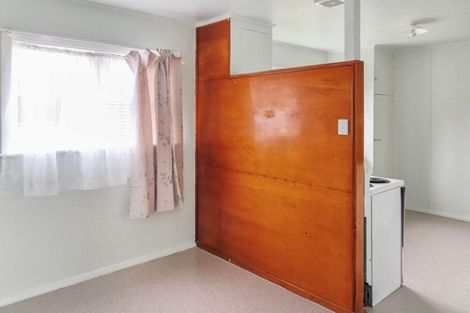 Photo of property in 9 Eldon Grove, Taita, Lower Hutt, 5019