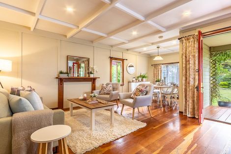 Photo of property in 36 Raroa Place, Pukerua Bay, 5026