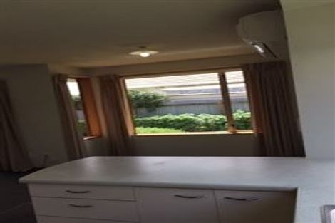 Photo of property in 2/66 Martin Avenue, Beckenham, Christchurch, 8023