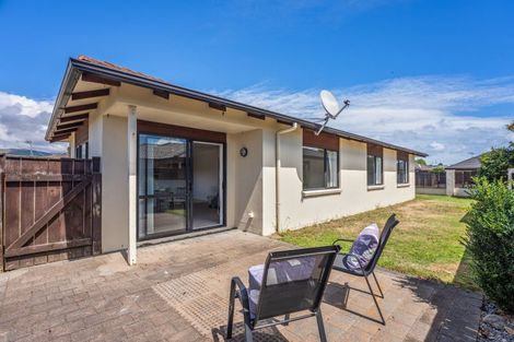 Photo of property in 6 Central Park, Paraparaumu Beach, Paraparaumu, 5032