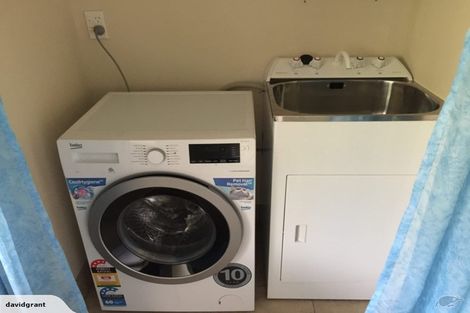 Photo of property in 8 Kerikeri Grove, Kerikeri, 0230