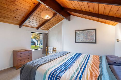 Photo of property in 11 Waitawa Place, Lynmore, Rotorua, 3010