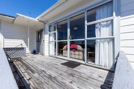 Photo of property in 429 Devon Street West, Lynmouth, New Plymouth, 4310