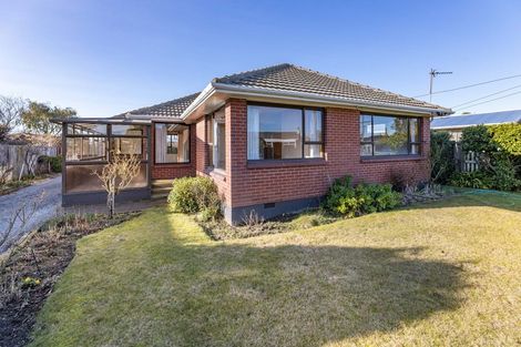 Photo of property in 28 Chedworth Avenue, Bishopdale, Christchurch, 8053