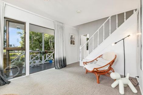Photo of property in 2/208 Rangatira Road, Beach Haven, Auckland, 0626