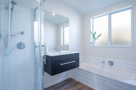 Photo of property in 3 Catherine Road, Mapua, 7005