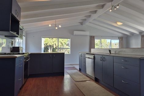 Photo of property in 121 James Street, Coromandel, 3506