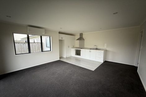Photo of property in 4 Pohue Avenue, Huapai, Kumeu, 0810