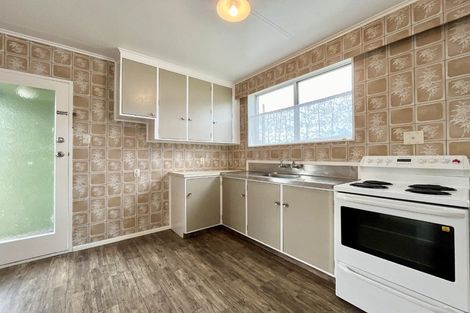 Photo of property in 63 Bledisloe Crescent, Wainuiomata, Lower Hutt, 5014