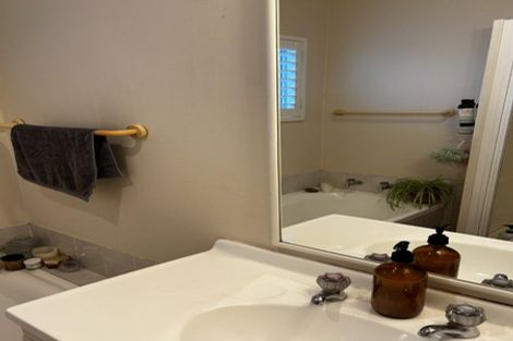 Photo of property in 3a Wellesley Street, Feilding, 4702