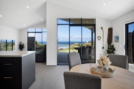 Photo of property in 288 Tai Road, Opunake, 4681