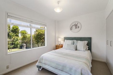 Photo of property in 22 Summit Drive, Torbay, Auckland, 0630
