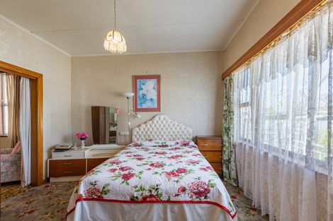 Photo of property in 199 Carlyle Street, Napier South, Napier, 4110