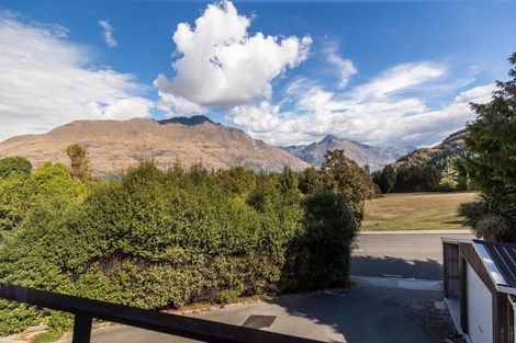 Photo of property in 279 Fernhill Road, Sunshine Bay, Queenstown, 9300