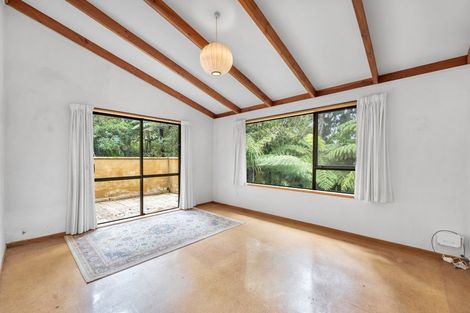 Photo of property in 58 Tainui Road, Titirangi, Auckland, 0604