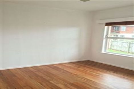 Photo of property in 1/28 Esmonde Road, Takapuna, Auckland, 0622