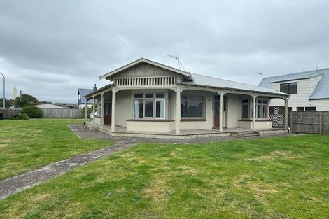 Photo of property in 48 Fitchett Street, Palmerston North, 4410