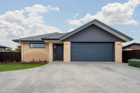 Photo of property in 14 Gladstone Road, Woodend, 7610