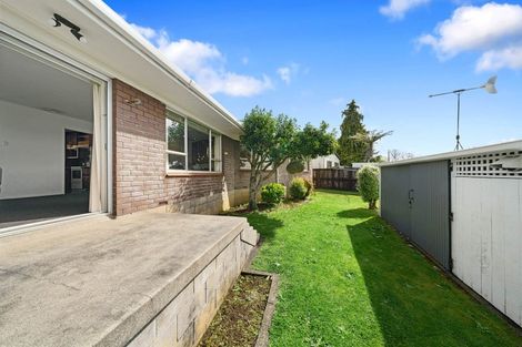 Photo of property in 2 Dalton Court, Pukekohe, 2120